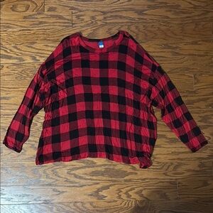 ⭐️Old Navy Red and Black Oversized Long Sleeve Blouse